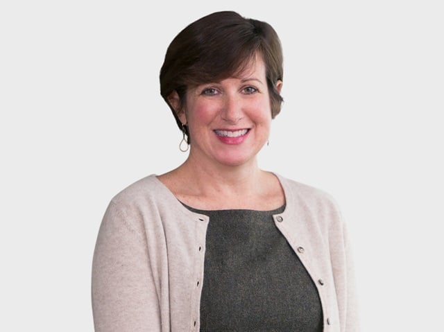 Photo of Jennifer R. Breuer