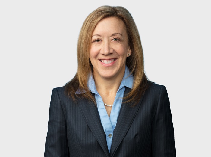 Photo of Maureen Maly