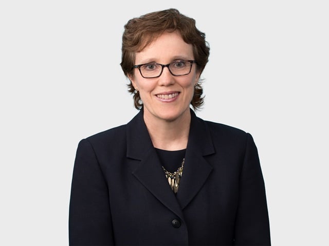 Photo of Laurie Schrader